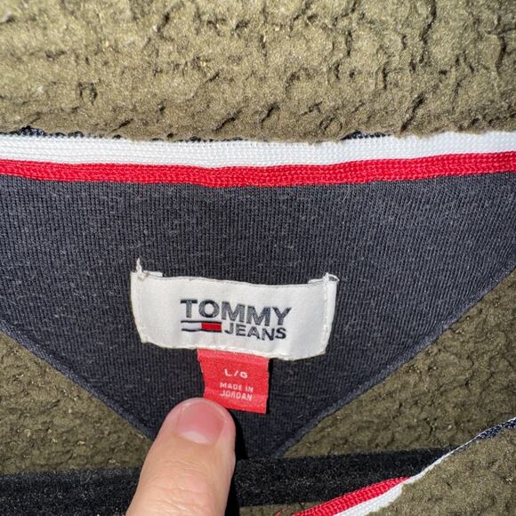 Y2K Tommy Hilfiger Women’s Military Green Cropped Fleece Sweater Size Large - Picture 4 of 5